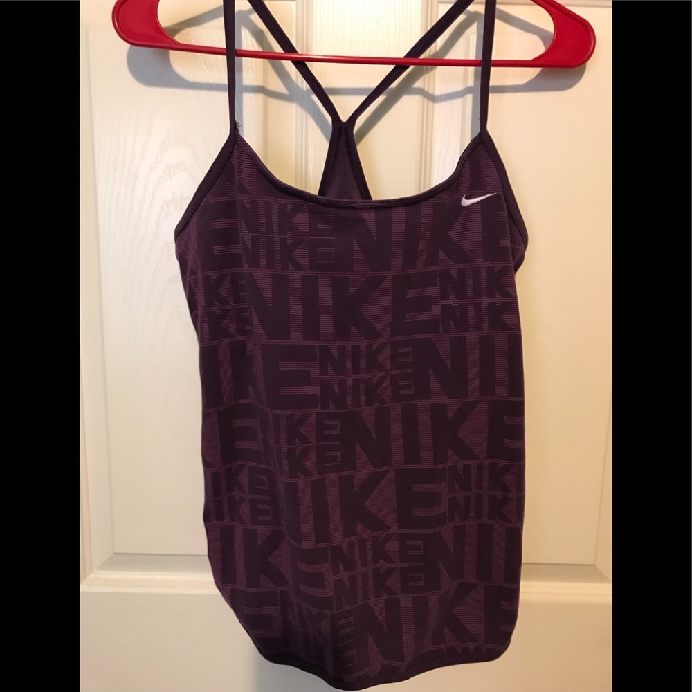 Nike dri fit tank 🎉 BOGO FREE!